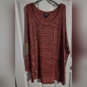 Long sleeve pink top with botton and patch detail